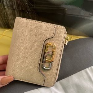 Marc jacobs wallet